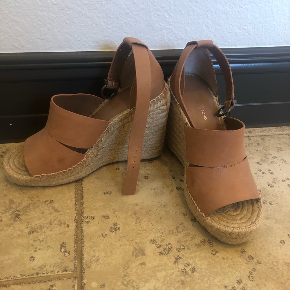 Treasure & Bond Wedges